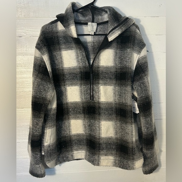 NWT Joie boxy plaid jacket, women’s size small. Black and white, cute hoodie! - Picture 1 of 6
